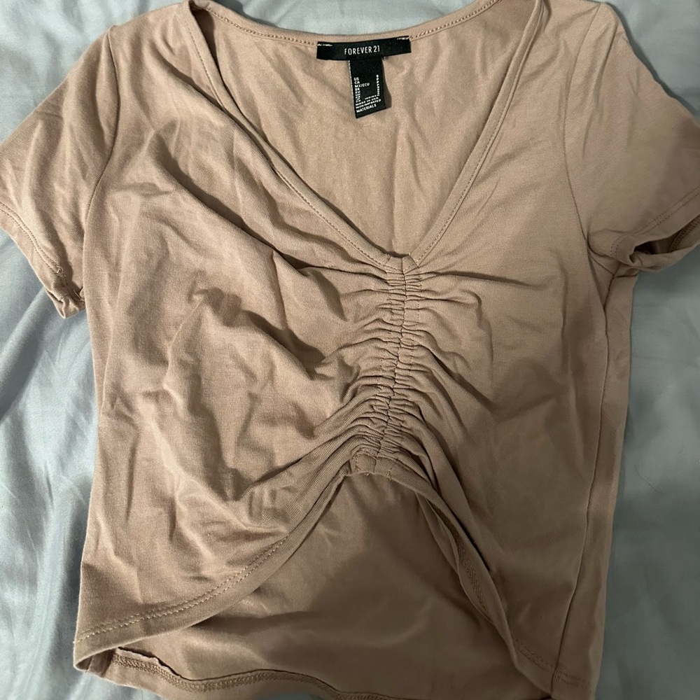 Light pink cropped shirt from Forever 21